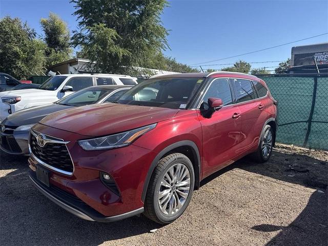 2023 toyota highlander platinum