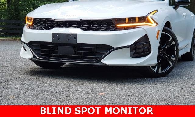 2022 kia k5 gt-line