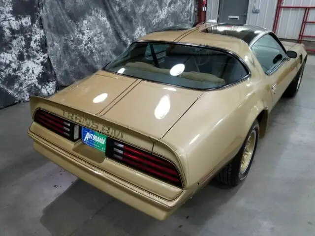 15,000 miles, 4 spd, investment grade, museum grade