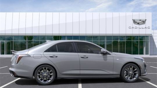 2025 Cadillac CT4
