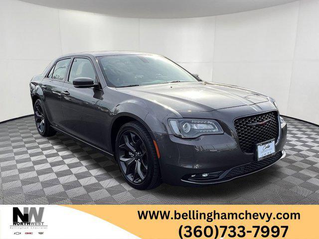 2022 chrysler 300 s