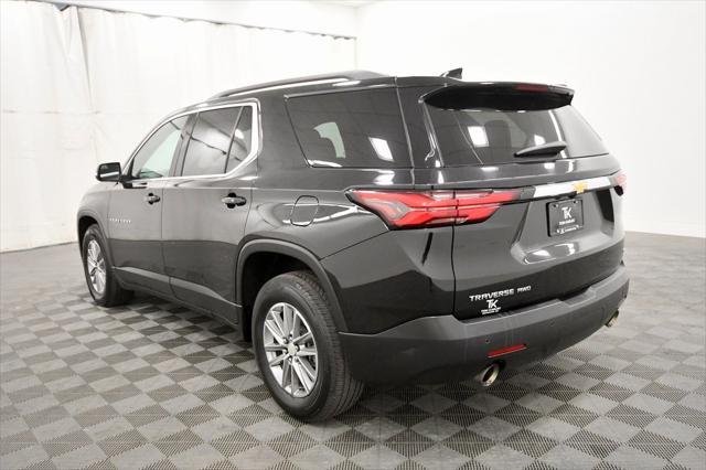 2023 chevrolet traverse lt