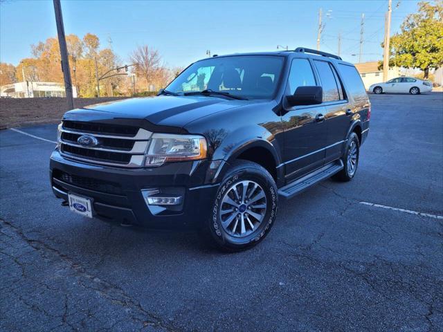 2017 ford expedition xlt