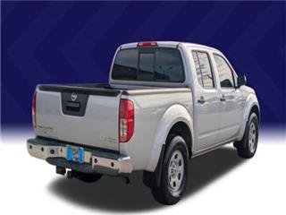 2021 Nissan Navara (Frontier) s