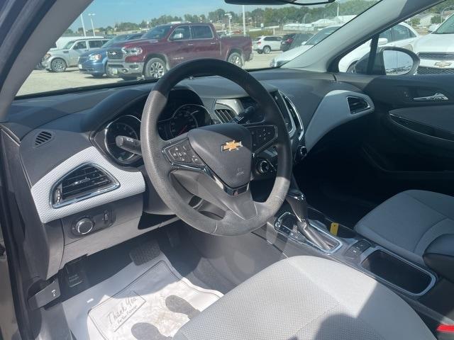 2019 chevrolet cruze lt