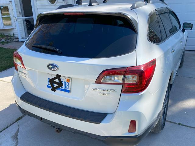 2017 subaru outback 3.6r touring