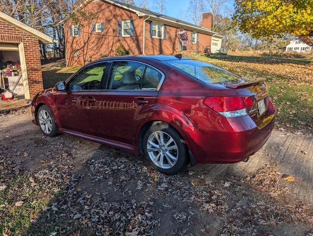 2013 subaru legacy 2.5i limited