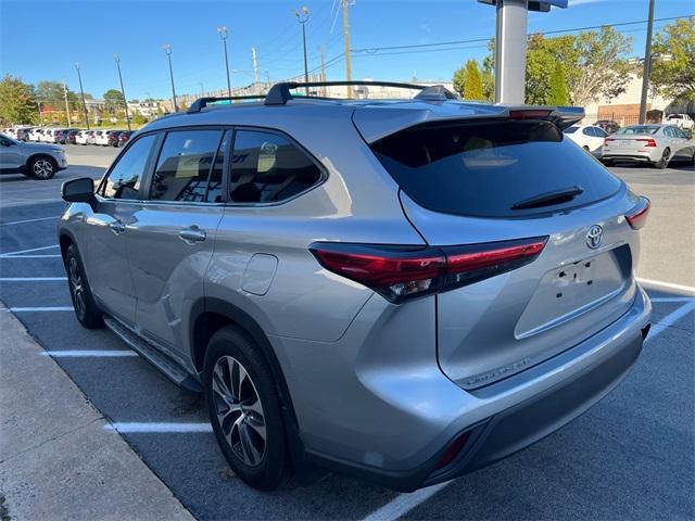 2023 toyota highlander l