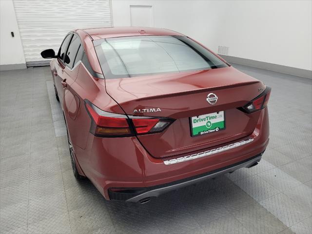 2021 nissan altima sr fwd