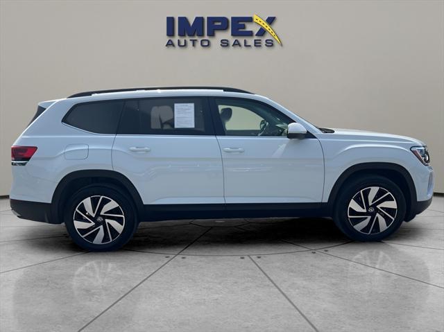 2024 volkswagen atlas 2.0t se w/technology 4motion
