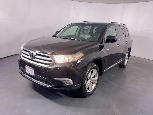 2013 toyota highlander limited