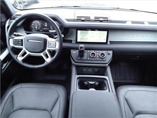 2024 Land Rover Defender 110 p300 s