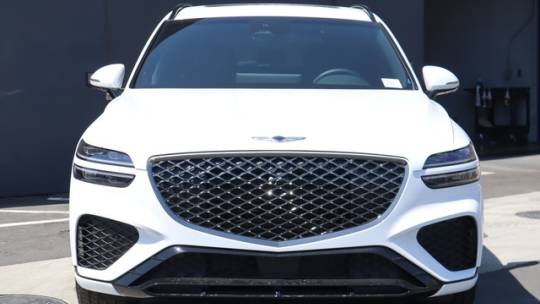 2025 Genesis GV70