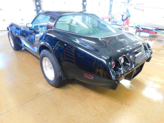 1979 chevrolet corvette t1276927