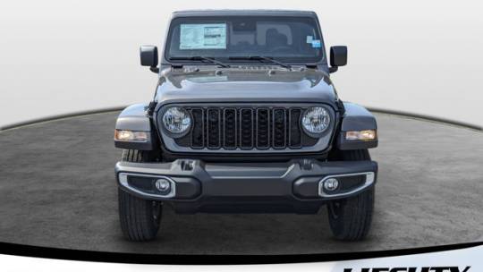 2024 Jeep Gladiator