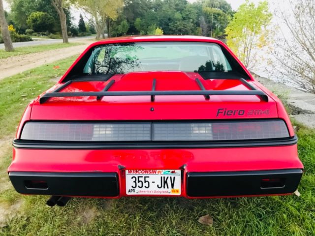 1985 pontiac fiero 2m4!! extremely rare 5 speed!! true survivor!! barn find!!