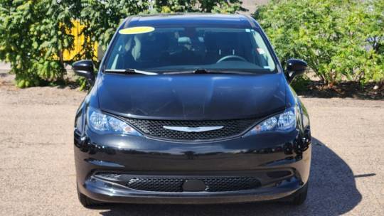 2022 Chrysler Voyager
