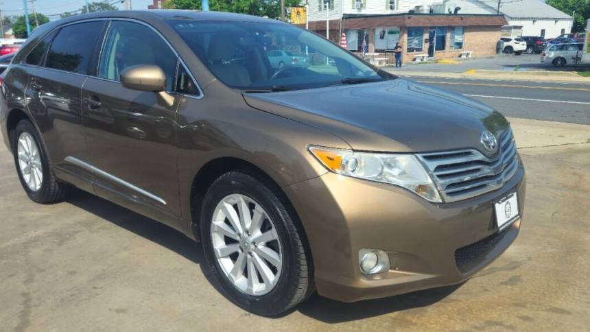 2012 toyota venza le