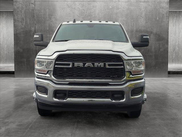 2024 ram 3500 tradesman crew cab 4x4 8' box