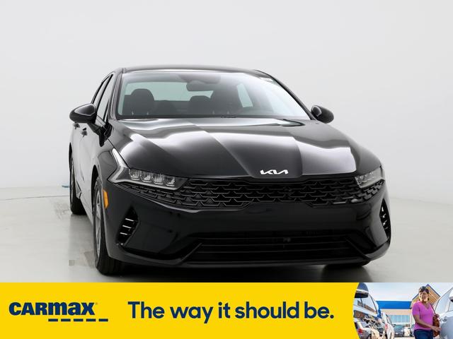 2022 kia k5 lxs