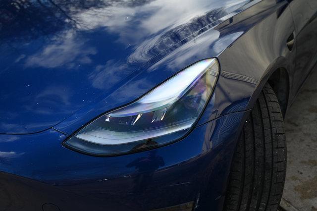 2022 tesla model 3 performance