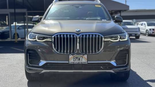 2022 BMW X7