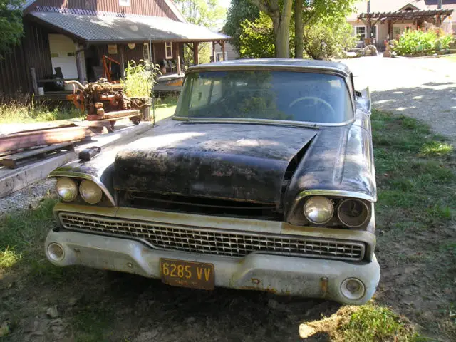ford fairlane galaxie skyliner