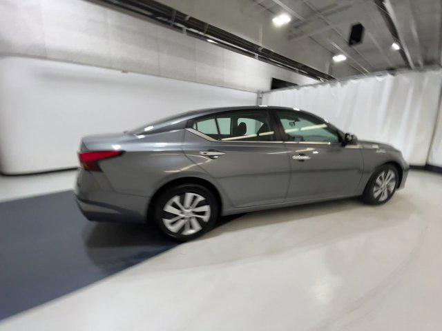 2023 nissan altima s fwd