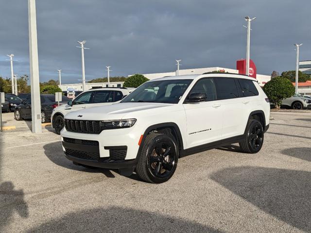 2023 jeep grand cherokee l altitude