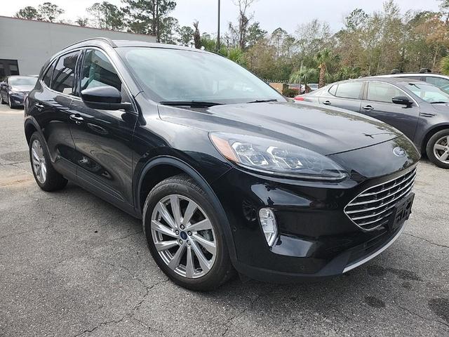 2021 ford escape titanium