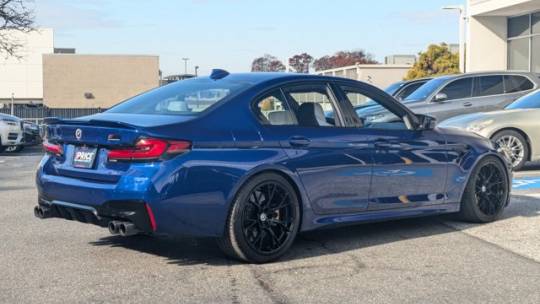 2022 BMW M5