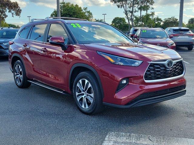 2023 toyota highlander xle