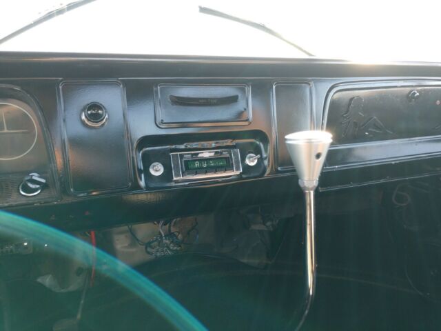1965 chevy c10 shortbed fleetside big back window