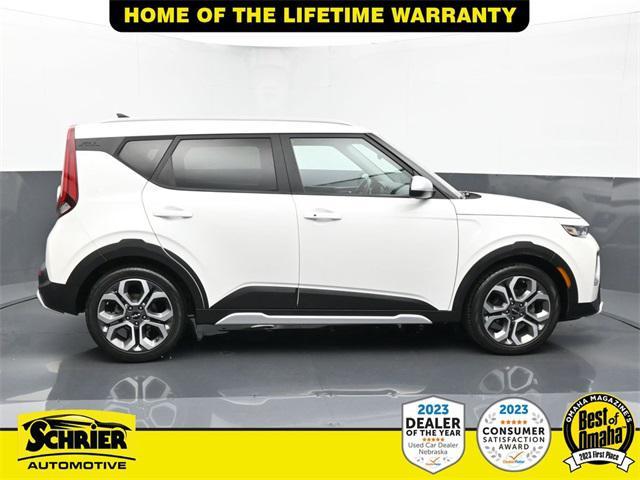2022 kia soul x-line