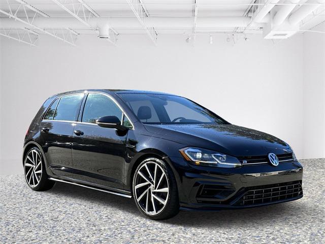 2018 volkswagen golf r 2.0t w/dcc & navigation