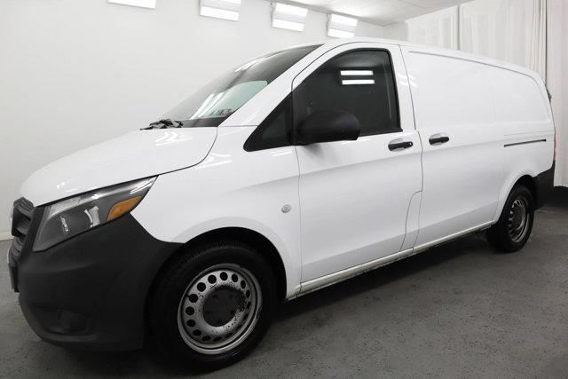 2016 mercedes-benz metris base