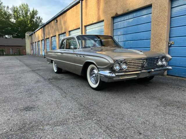 1961 buick le sabre 2 door coupe