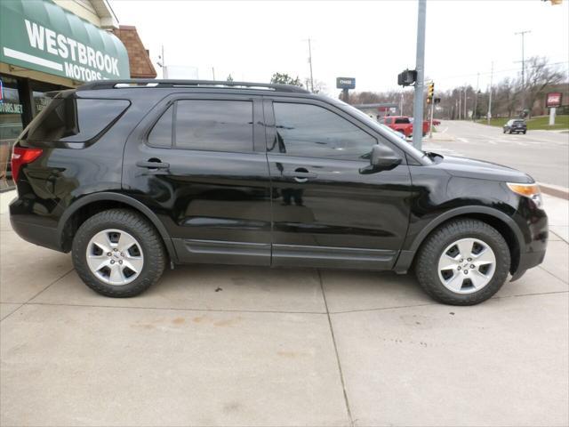 2012 ford explorer base