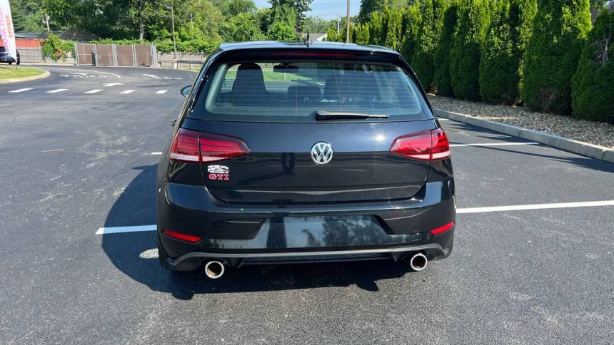 2019 volkswagen golf gti s