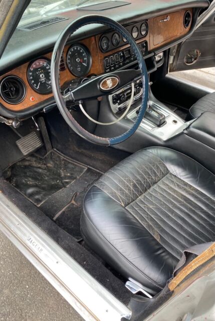 1971 jaguar xj6 grey rwd automatic