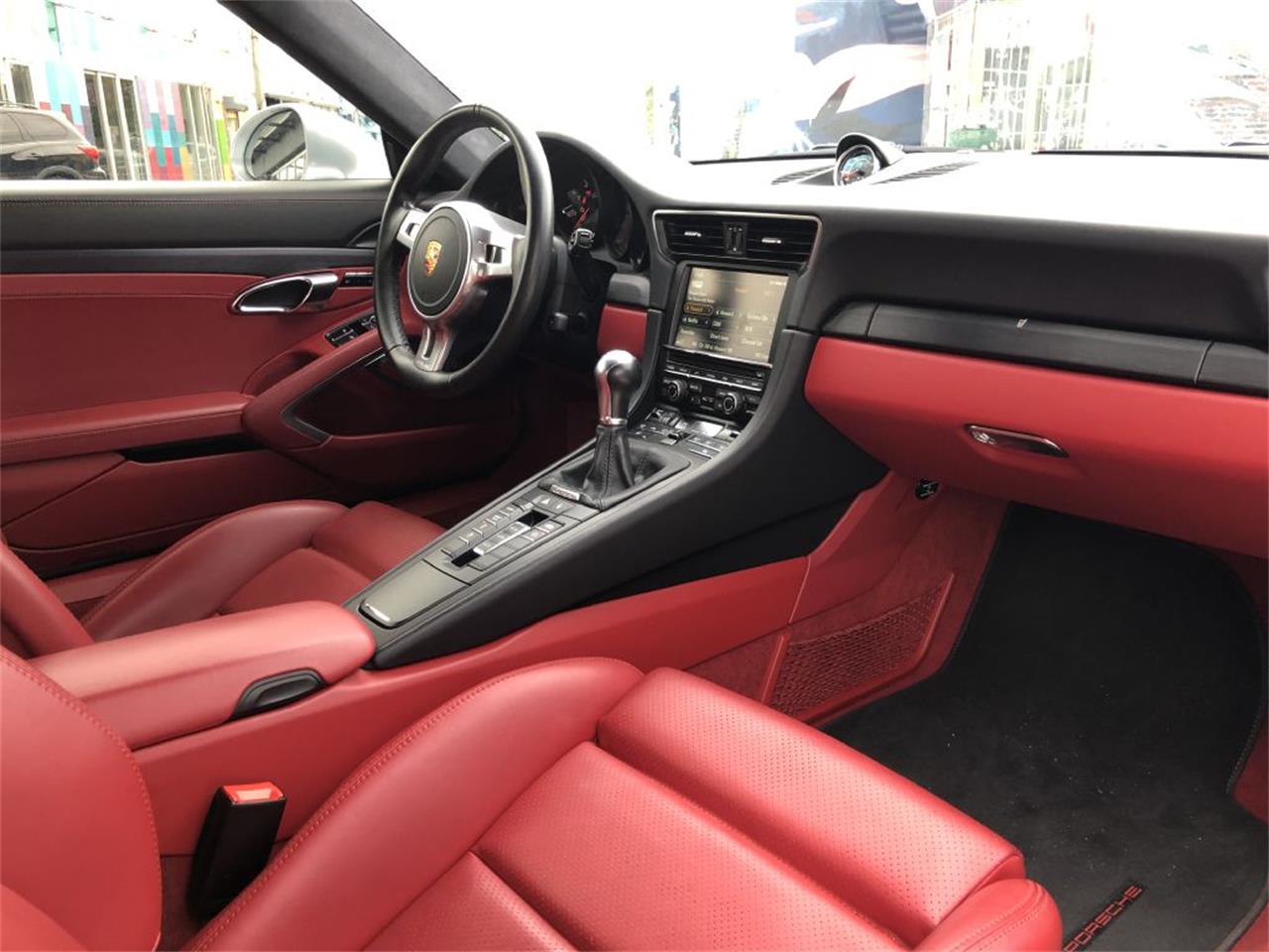 2016 porsche 911