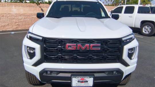 2024 GMC Canyon