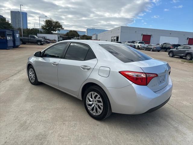 2017 toyota corolla le