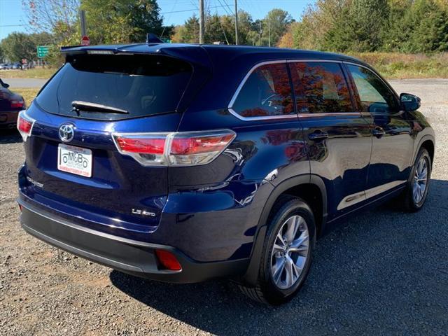 2016 toyota highlander le