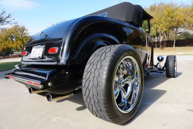 1932 ford roadster hot rod classic street rod custom deuce // video