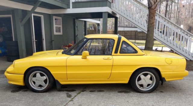 1985 alfa romeo spider, body kit, both soft & hard tops, very solid project car