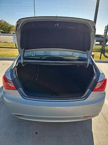 2011 hyundai sonata gls