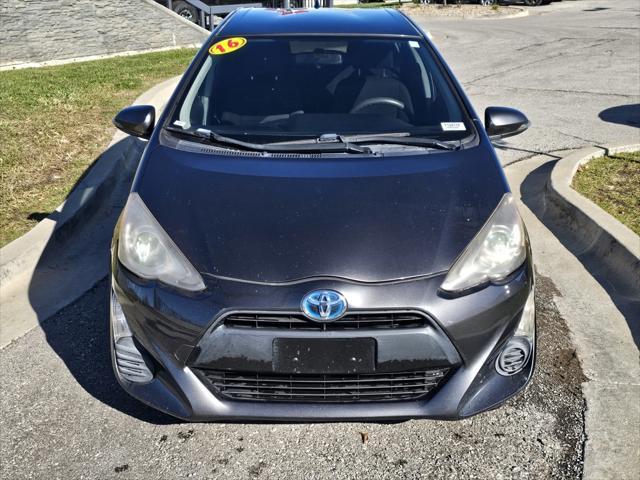 2016 toyota prius c two