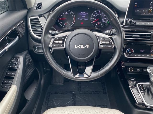 2022 kia seltos ex