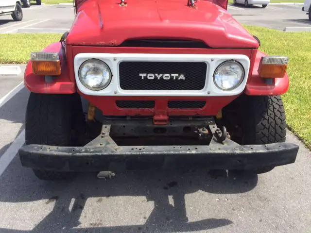 1982 toyota fj40 landcruiser hardtop (us model)